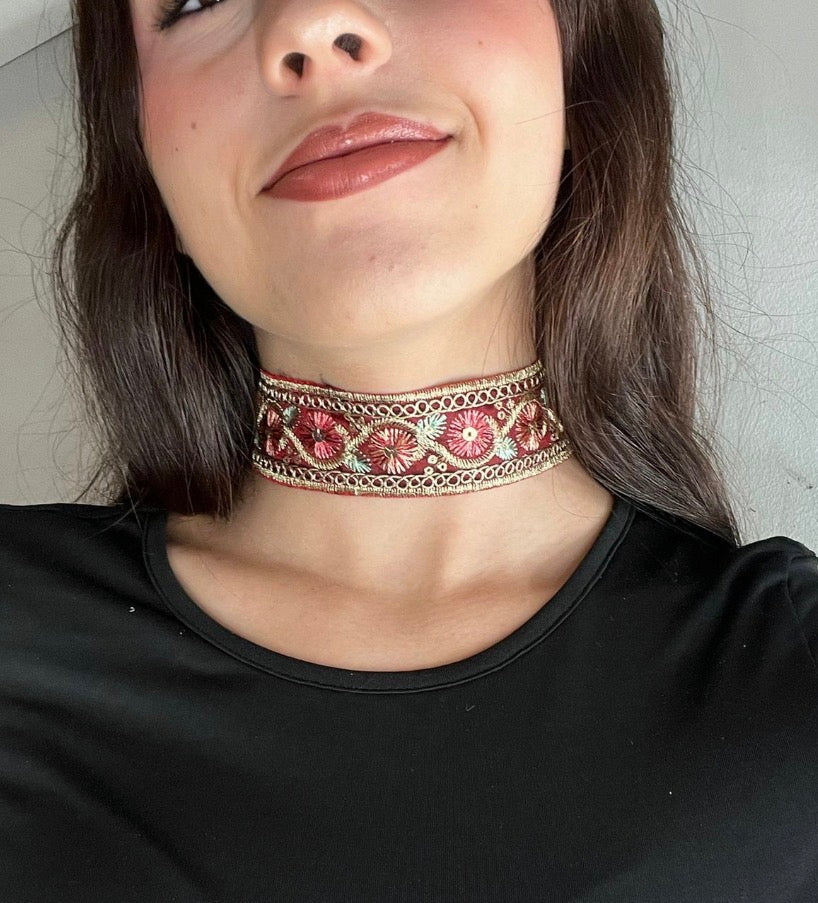 Choker Granada