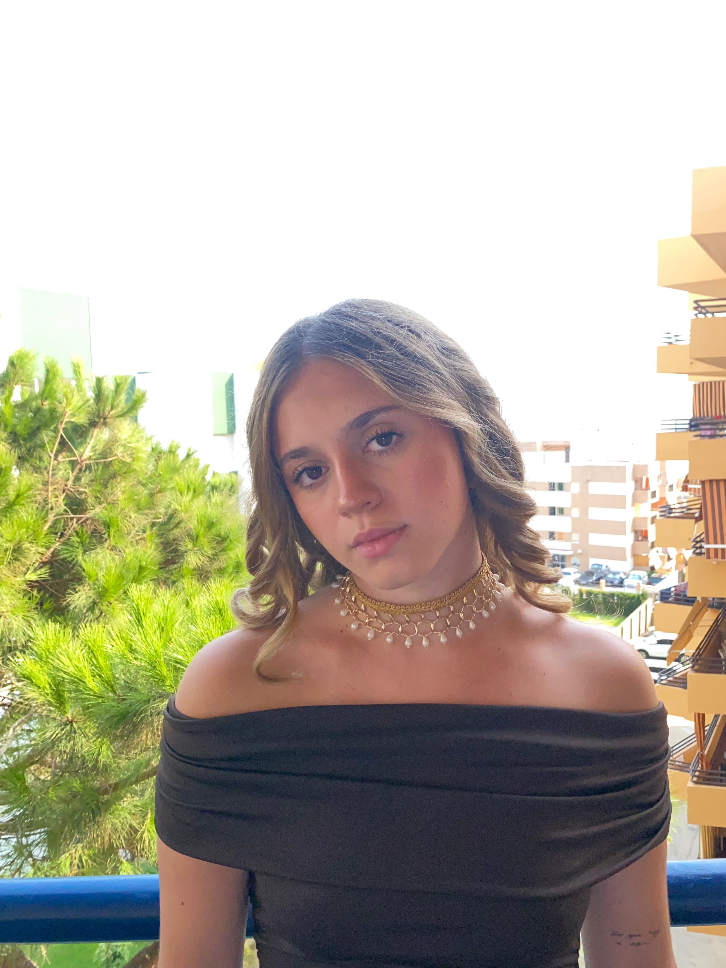 Choker Aisha