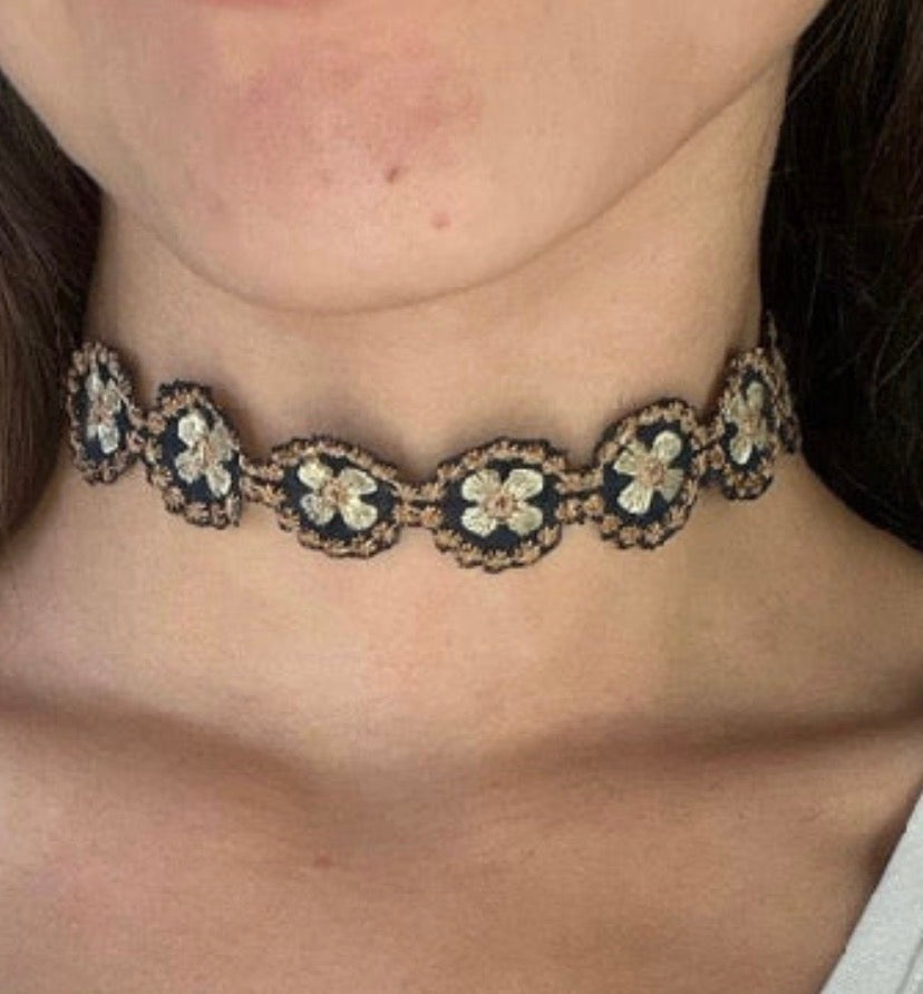 Choker Noir Garden