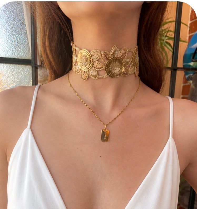 Choker Chrysanthe