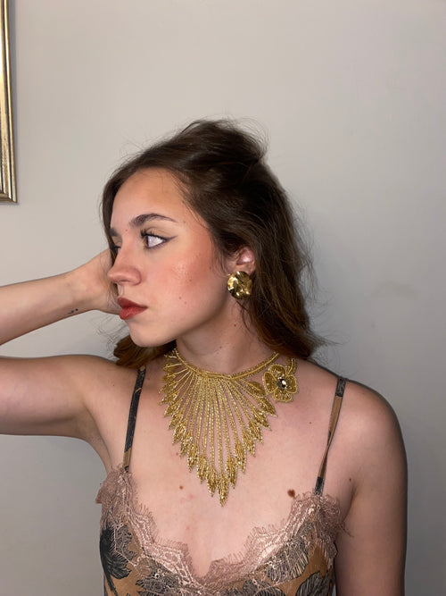 Choker Alas Doradas